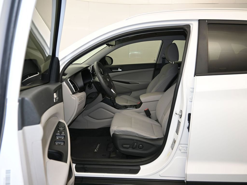 Used 2019 Hyundai Tucson Value AWD/4WD image 19