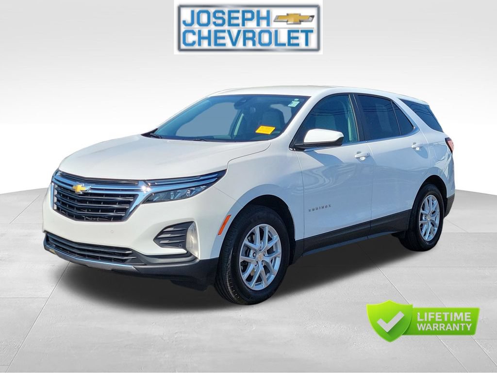 Used 2024 Chevrolet Equinox LT FWD image 2