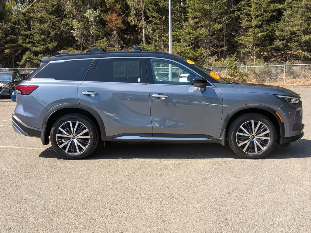Used 2025 INFINITI QX60 Autograph w/ Cargo Package image 4