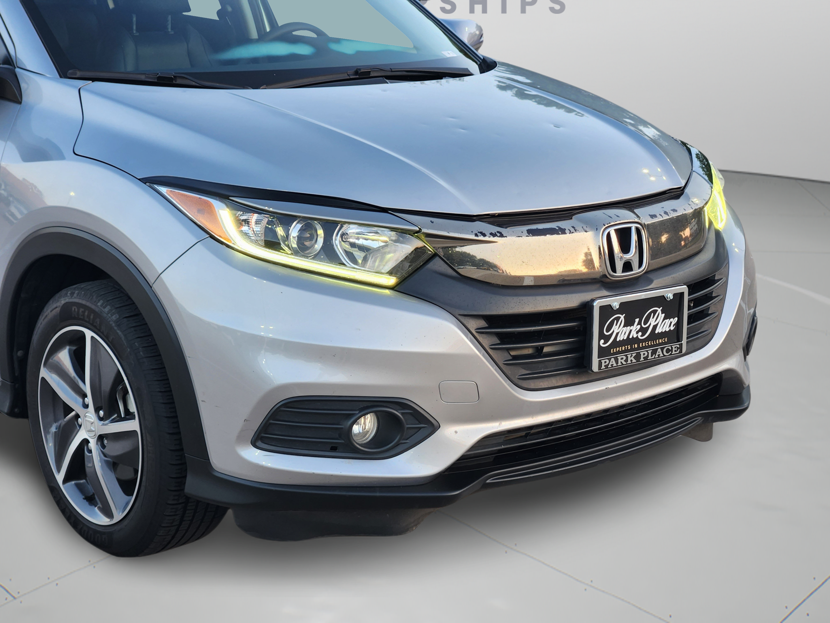 Used 2022 Honda HR-V EX-L image 33