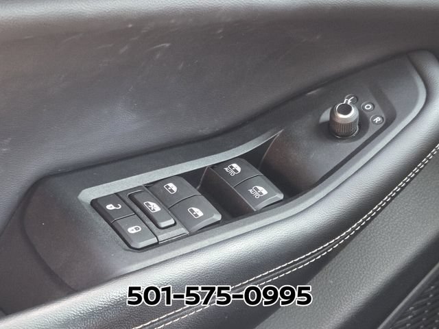 Used 2023 Jeep Grand Cherokee L Laredo AWD/4WD image 36