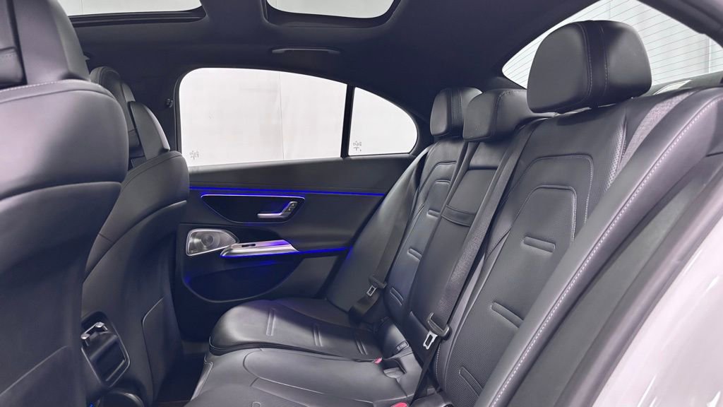 Certified 2025 Mercedes-Benz E 53 AMG e 4MATIC Sedan image 22