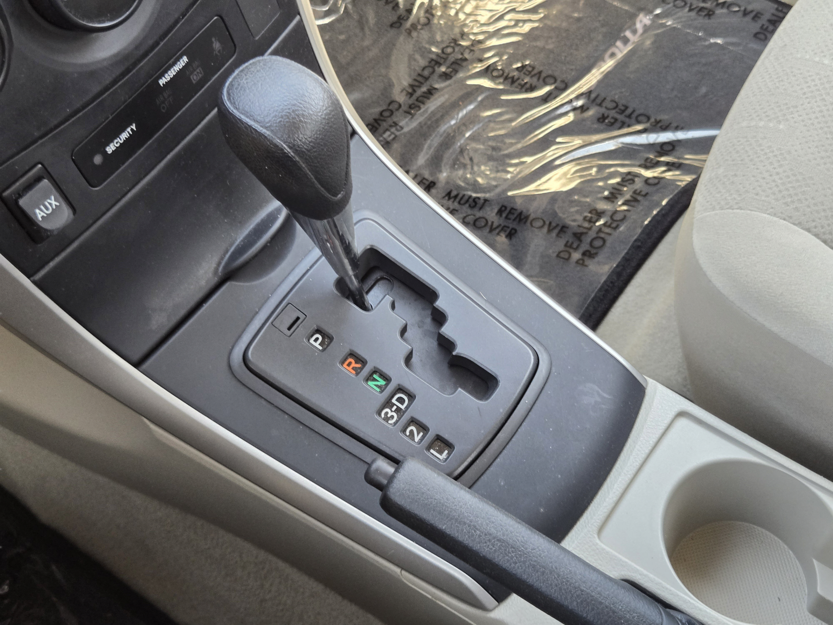 Used 2013 Toyota Corolla L FWD image 16