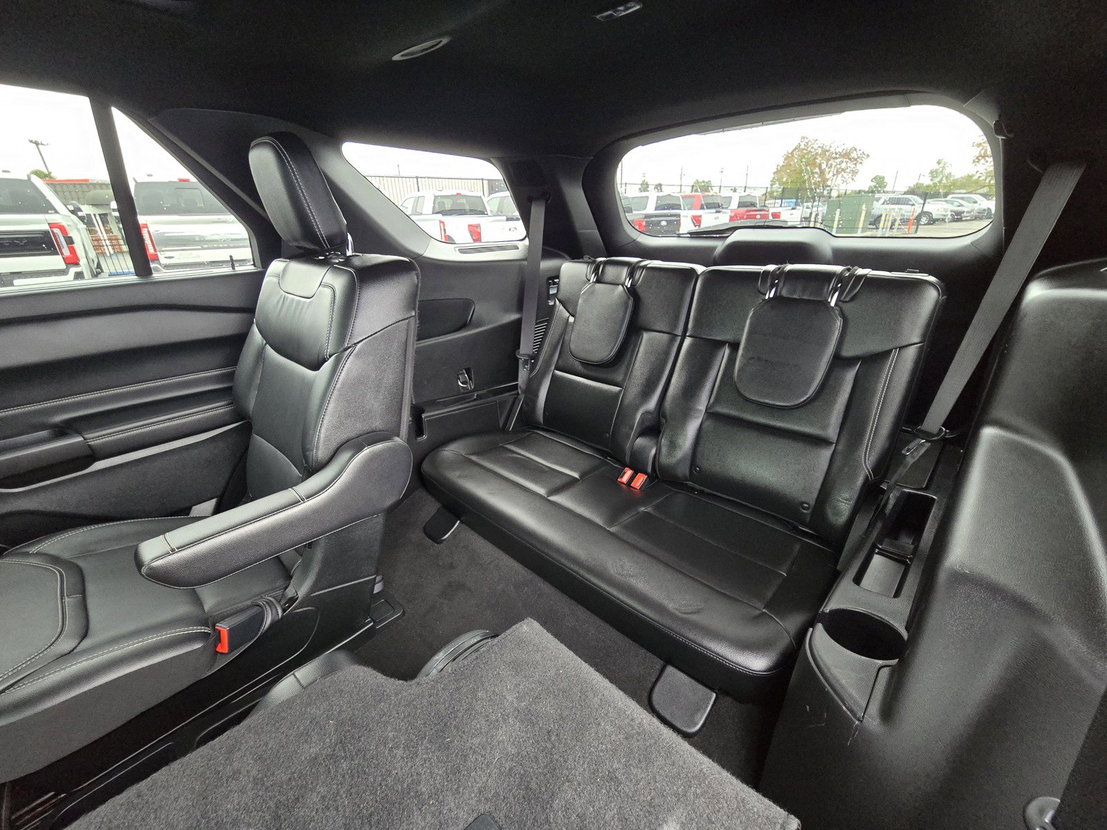 Used 2020 Ford Explorer ST w/ ST Street Pack AWD/4WD image 12