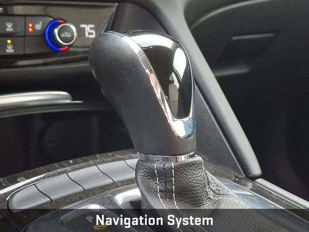 Used 2018 Buick Regal Essence w/ Driver Confidence Package #1 image 13