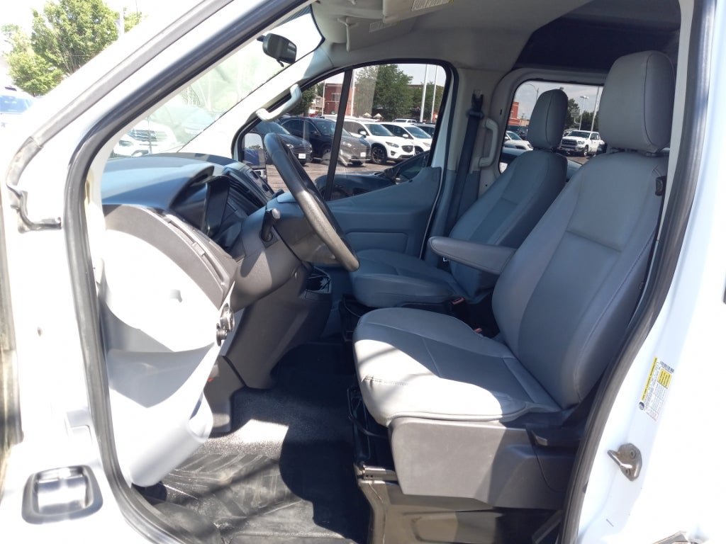 Used 2015 Ford Transit 150 130 Low Roof RWD image 11
