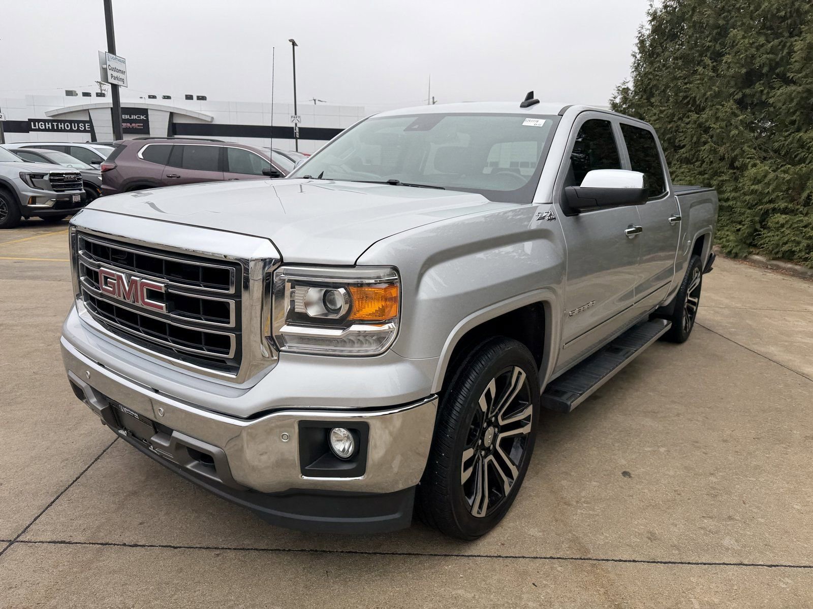 Used 2015 GMC Sierra 1500 SLT w/ SLT Crew Cab Value Package image 7