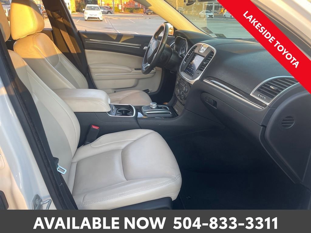 Used 2021 Chrysler 300 Touring L image 16