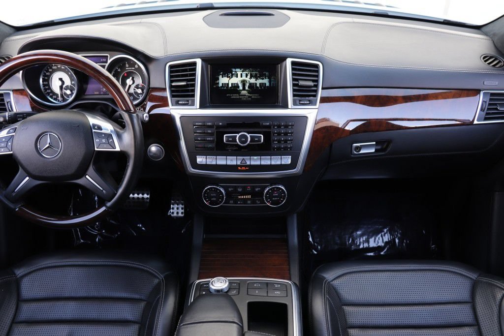 Used 2014 Mercedes-Benz GL 63 AMG 4MATIC image 48