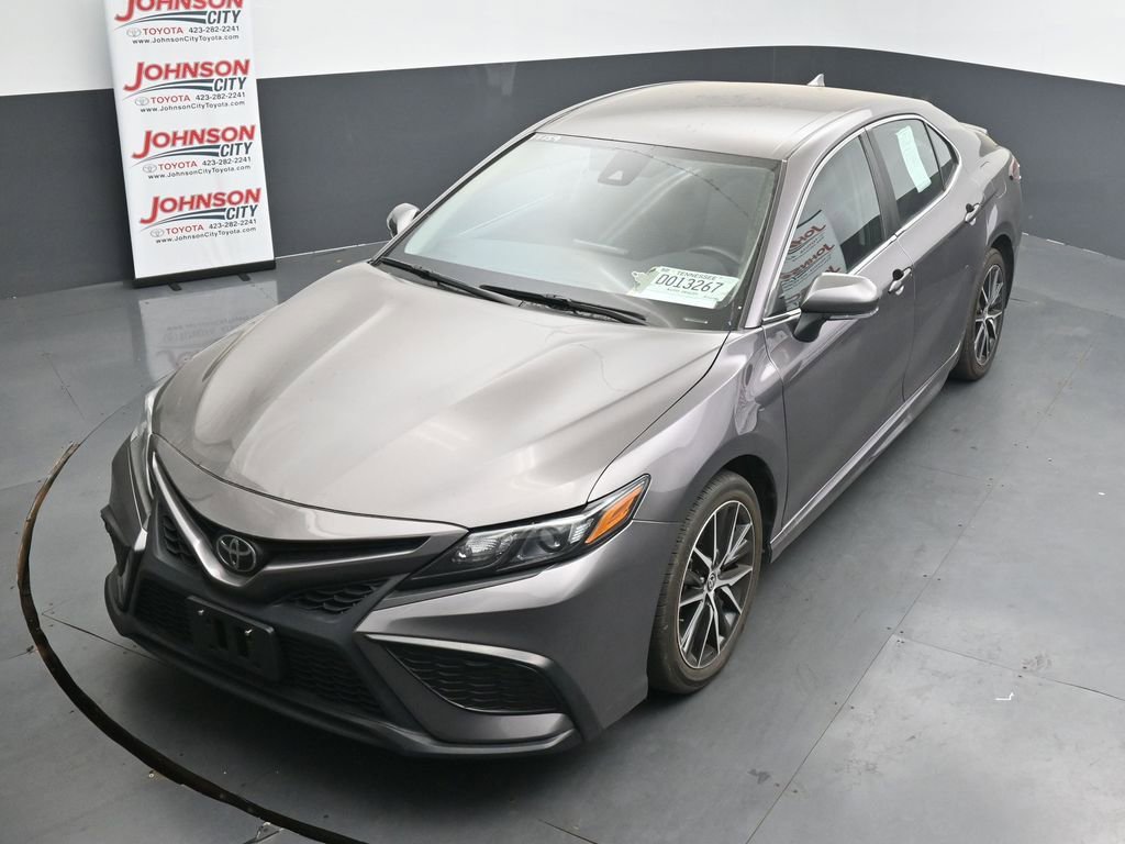 Used 2024 Toyota Camry SE FWD image 24
