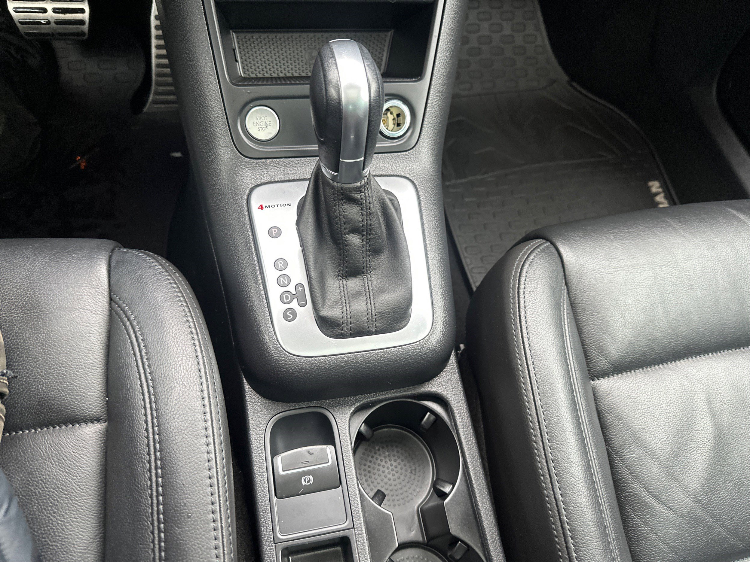 Used 2015 Volkswagen Tiguan R-Line image 15