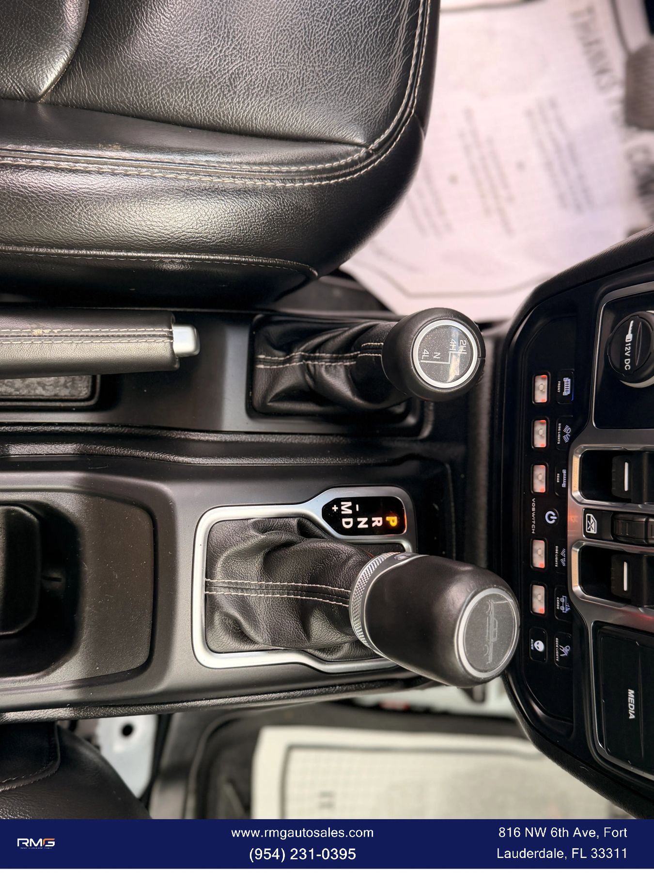 Used 2020 Jeep Gladiator Overland AWD/4WD image 22