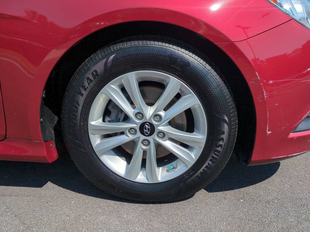 Used 2014 Hyundai Sonata GLS w/ Popular Equipment Group 2 FWD image 10