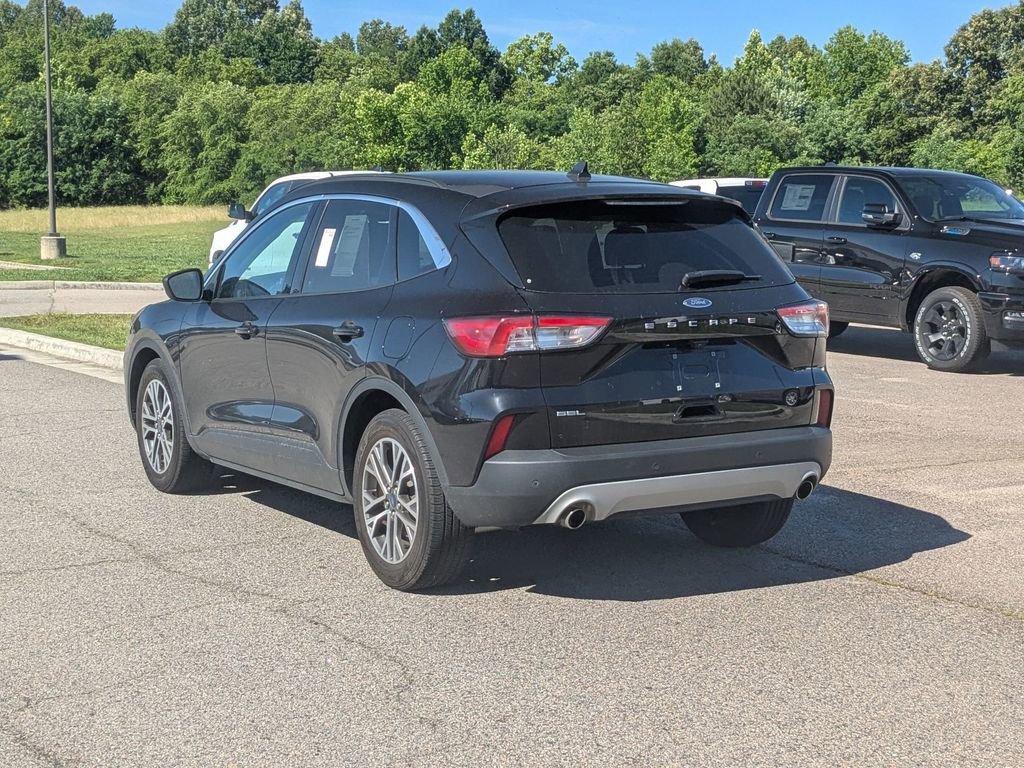 Used 2021 Ford Escape SEL w/ Technology Package FWD image 3