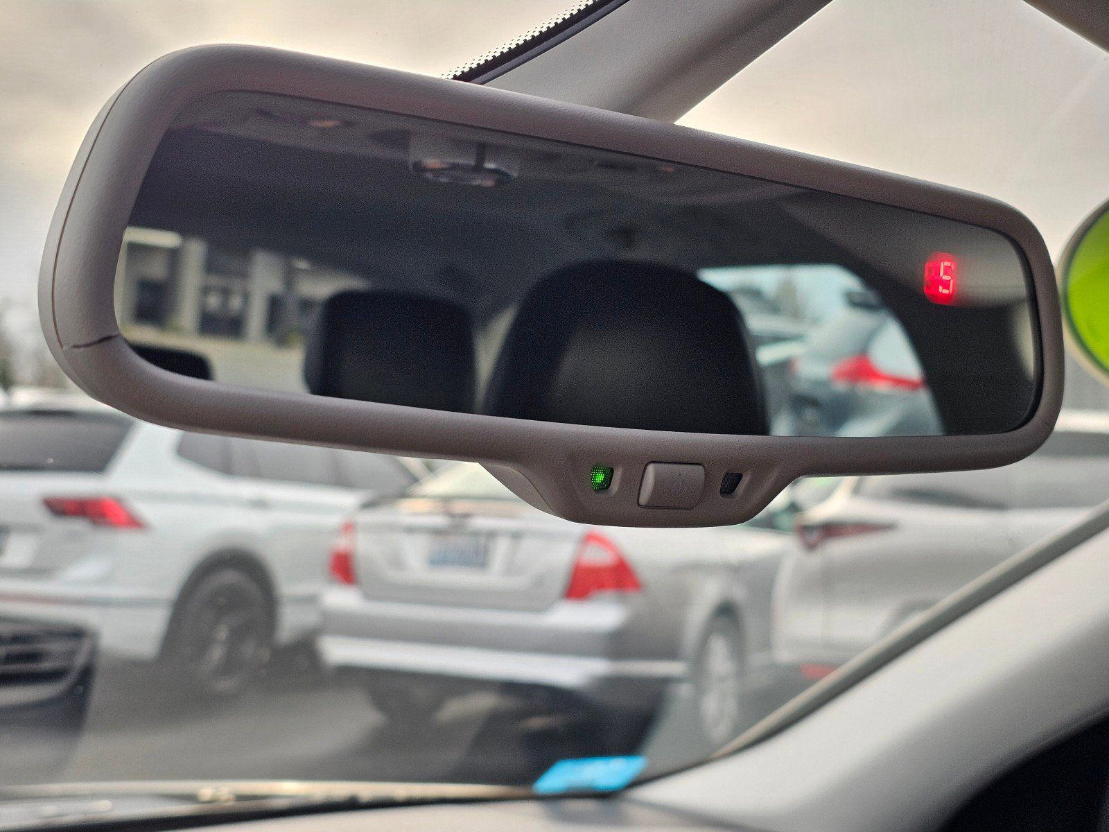 Used 2011 Audi A4 2.0T Premium Plus image 32