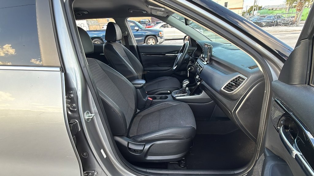 Used 2021 Kia Seltos S image 32