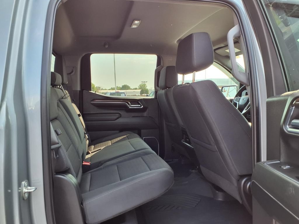 Used 2023 Chevrolet Silverado 1500 LT Trail Boss w/ Convenience Package II AWD/4WD image 26