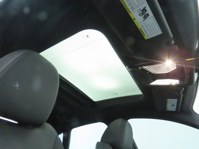 Used 2025 BMW i4 eDrive40 w/ M Sport Package image 19