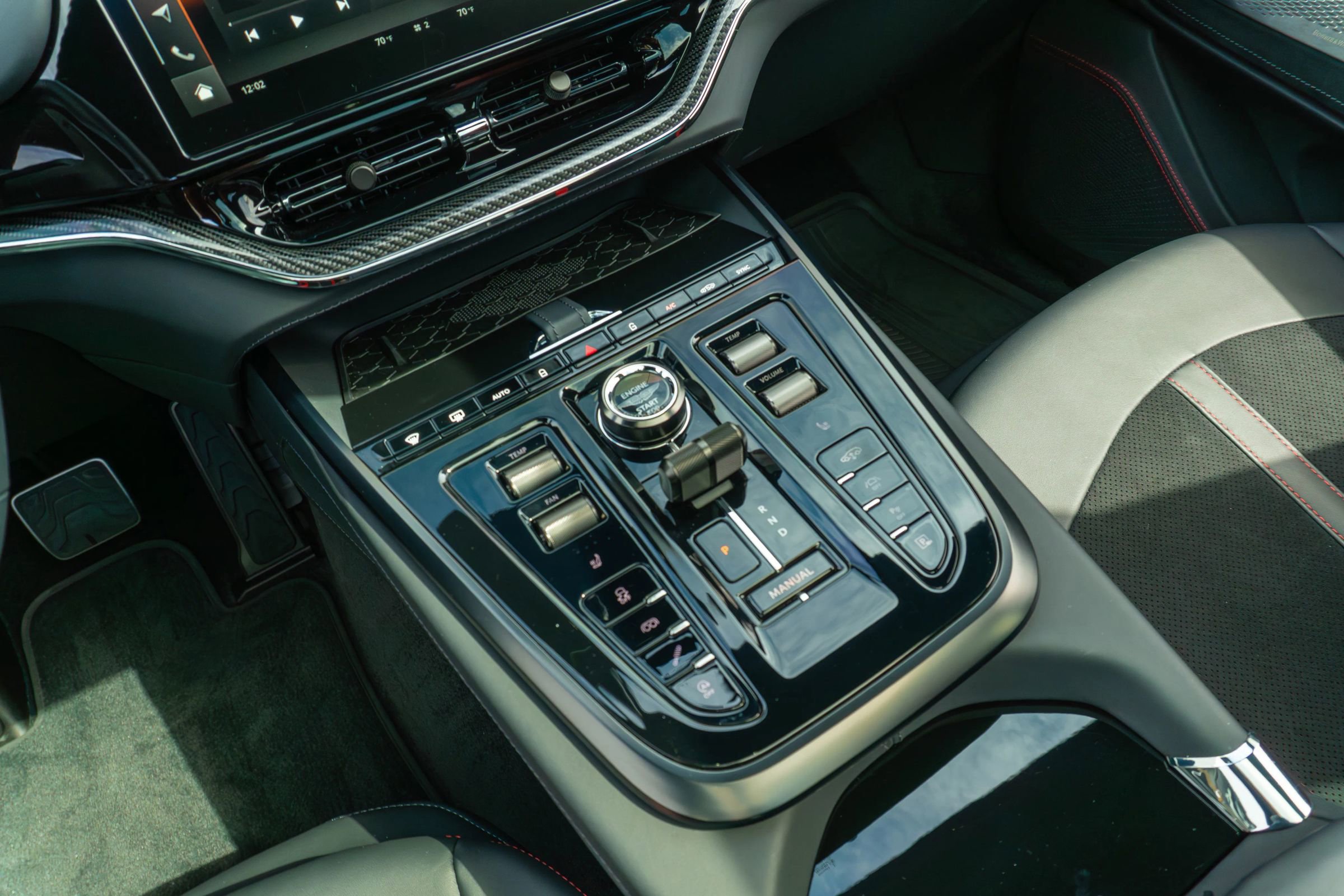 Used 2025 Aston Martin DBX 707 image 67