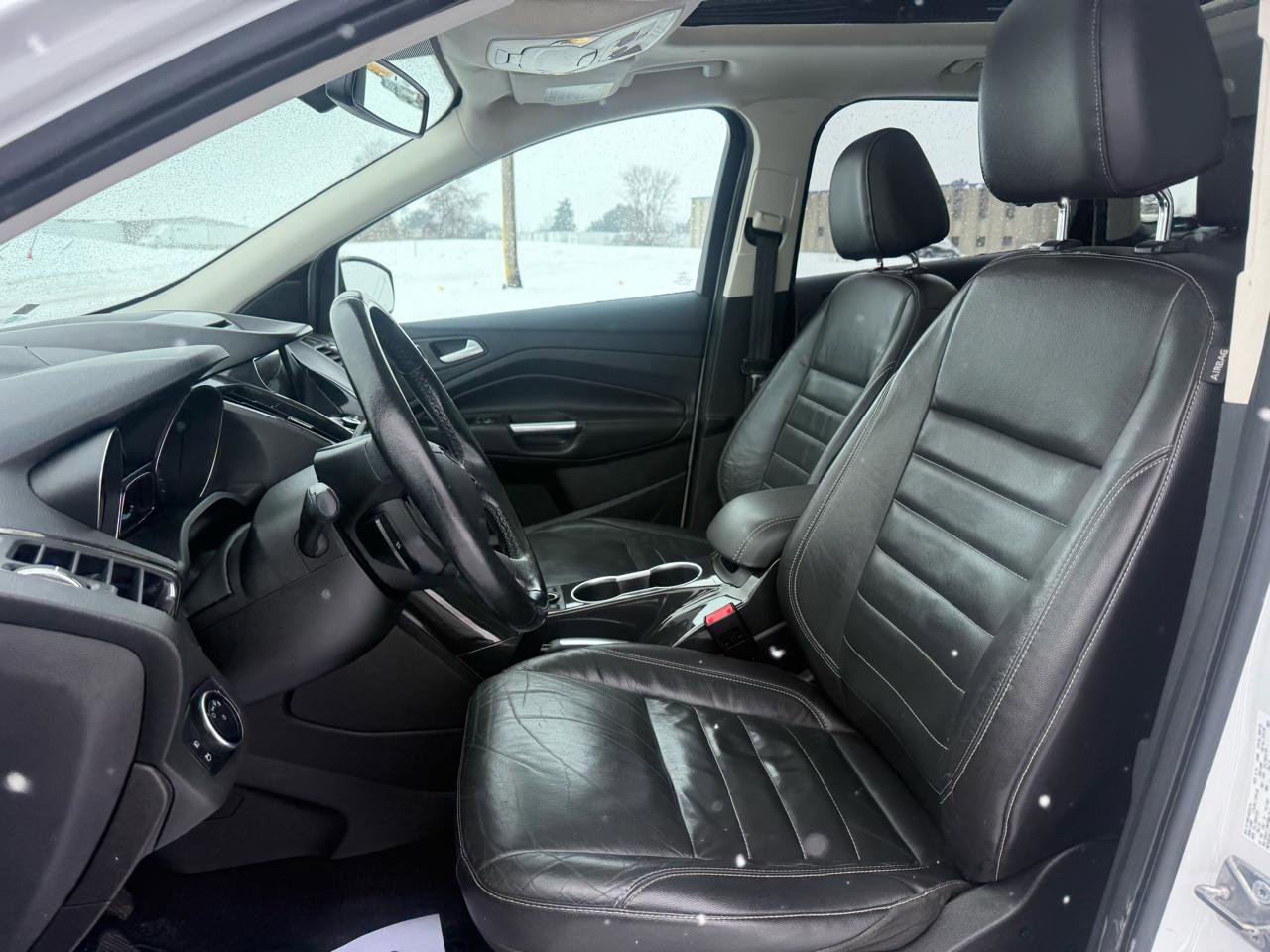 Used 2016 Ford Escape Titanium w/ Equipment Group 301A image 13