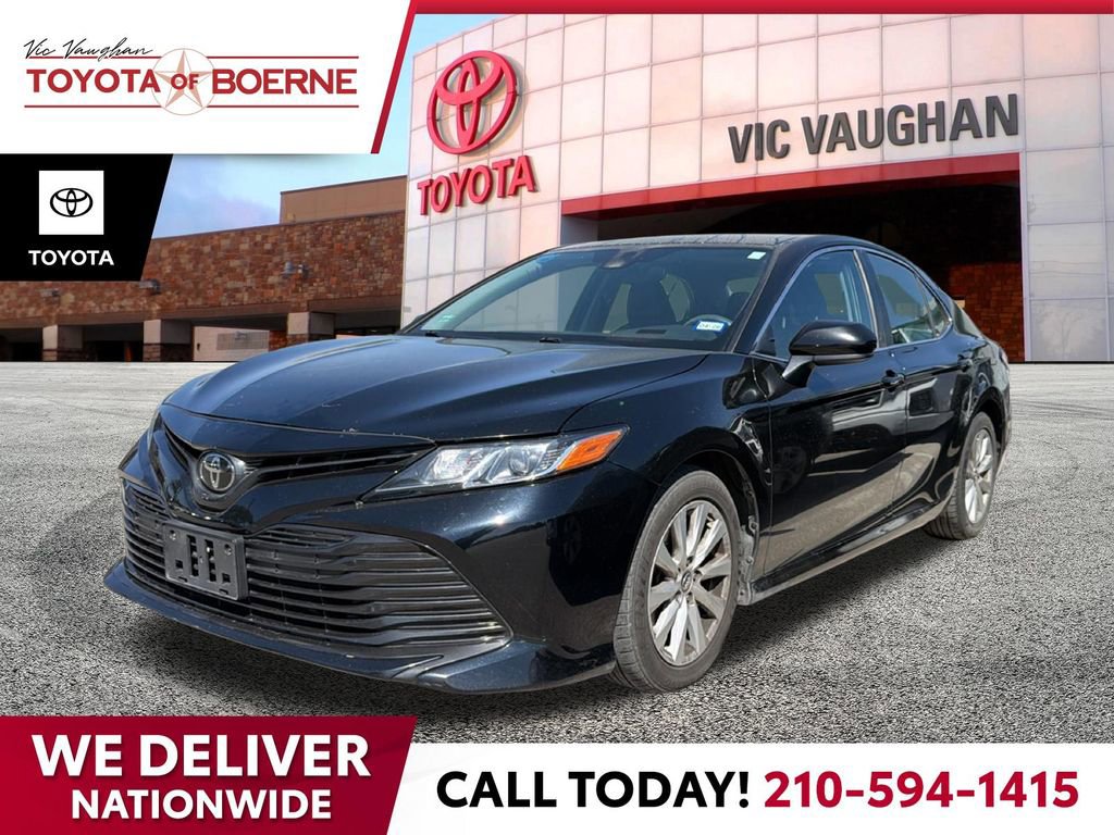 Used 2019 Toyota Camry LE image 1