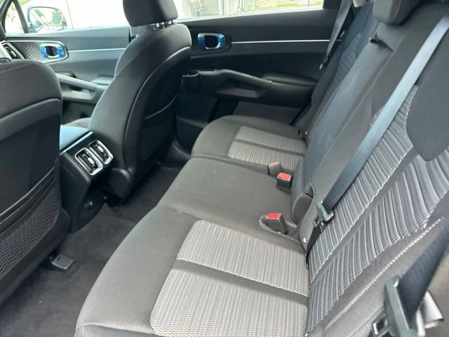 New 2026 Kia Sorento LX FWD image 15