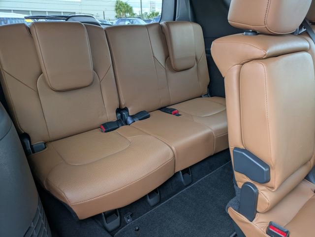 Used 2024 INFINITI QX80 Sensory w/ Cargo Package AWD/4WD image 37