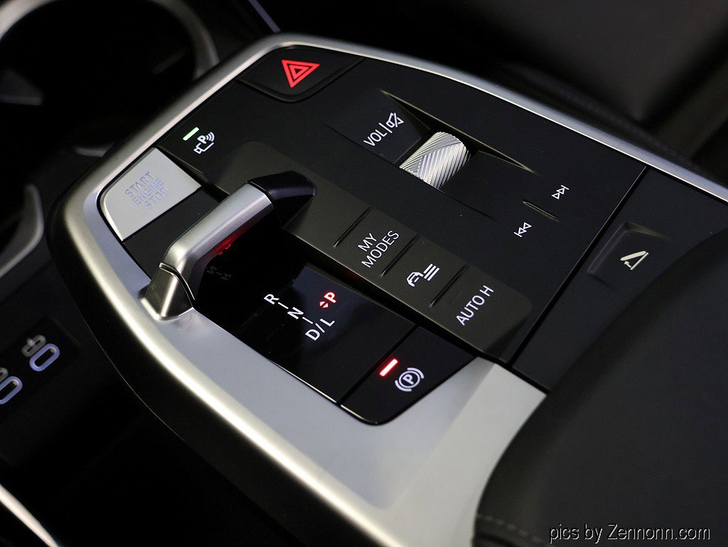 Certified 2025 BMW X1 xDrive28i image 25