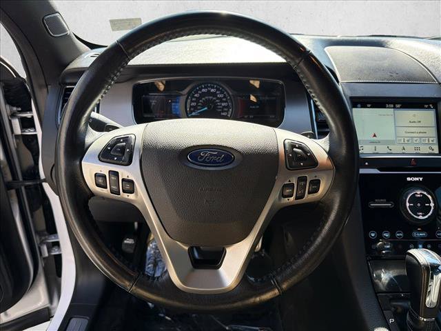 Used 2018 Ford Taurus SHO image 14