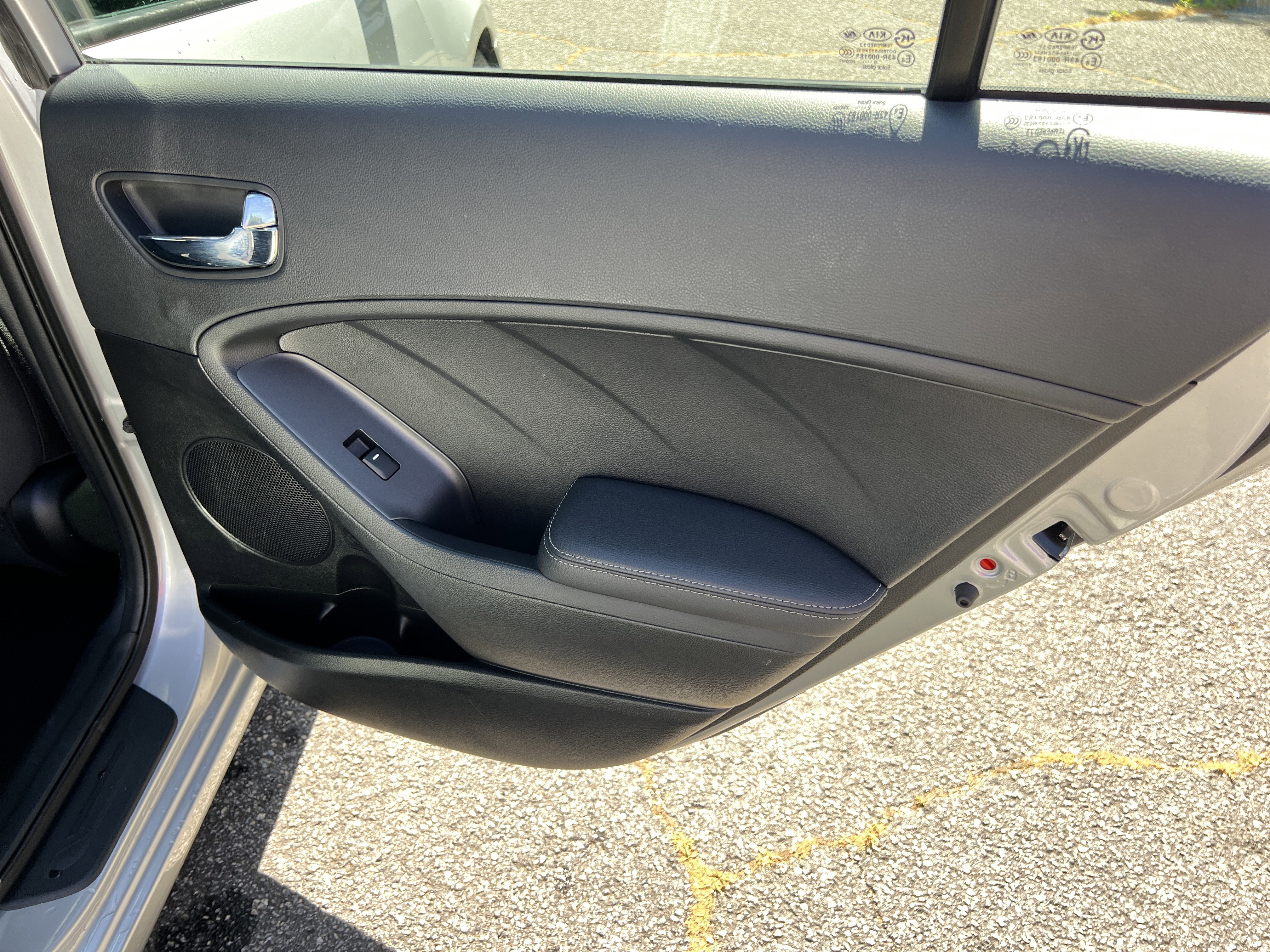 Used 2016 Kia Forte LX w/ LX Popular Package image 16