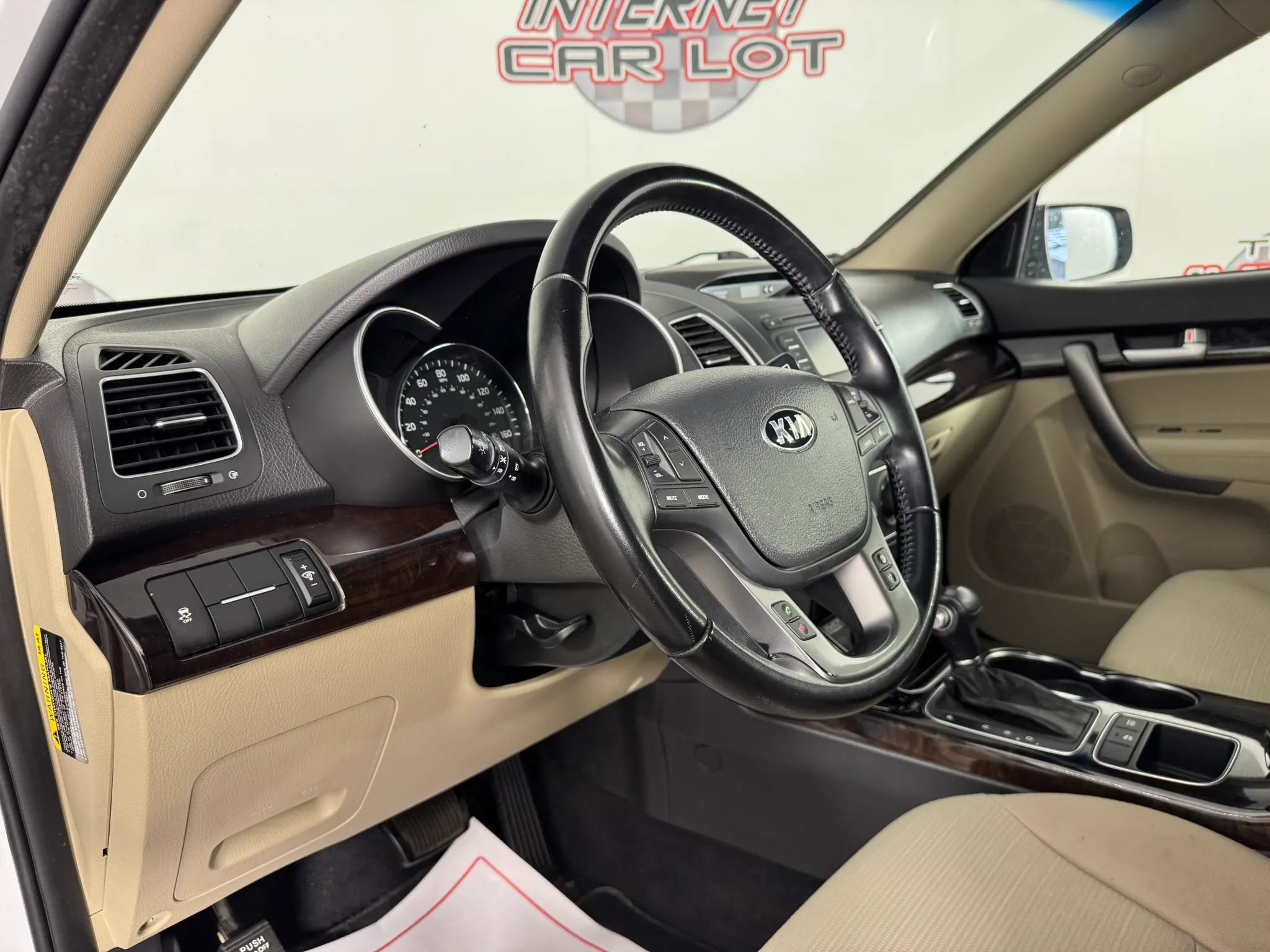 Used 2015 Kia Sorento LX FWD image 10