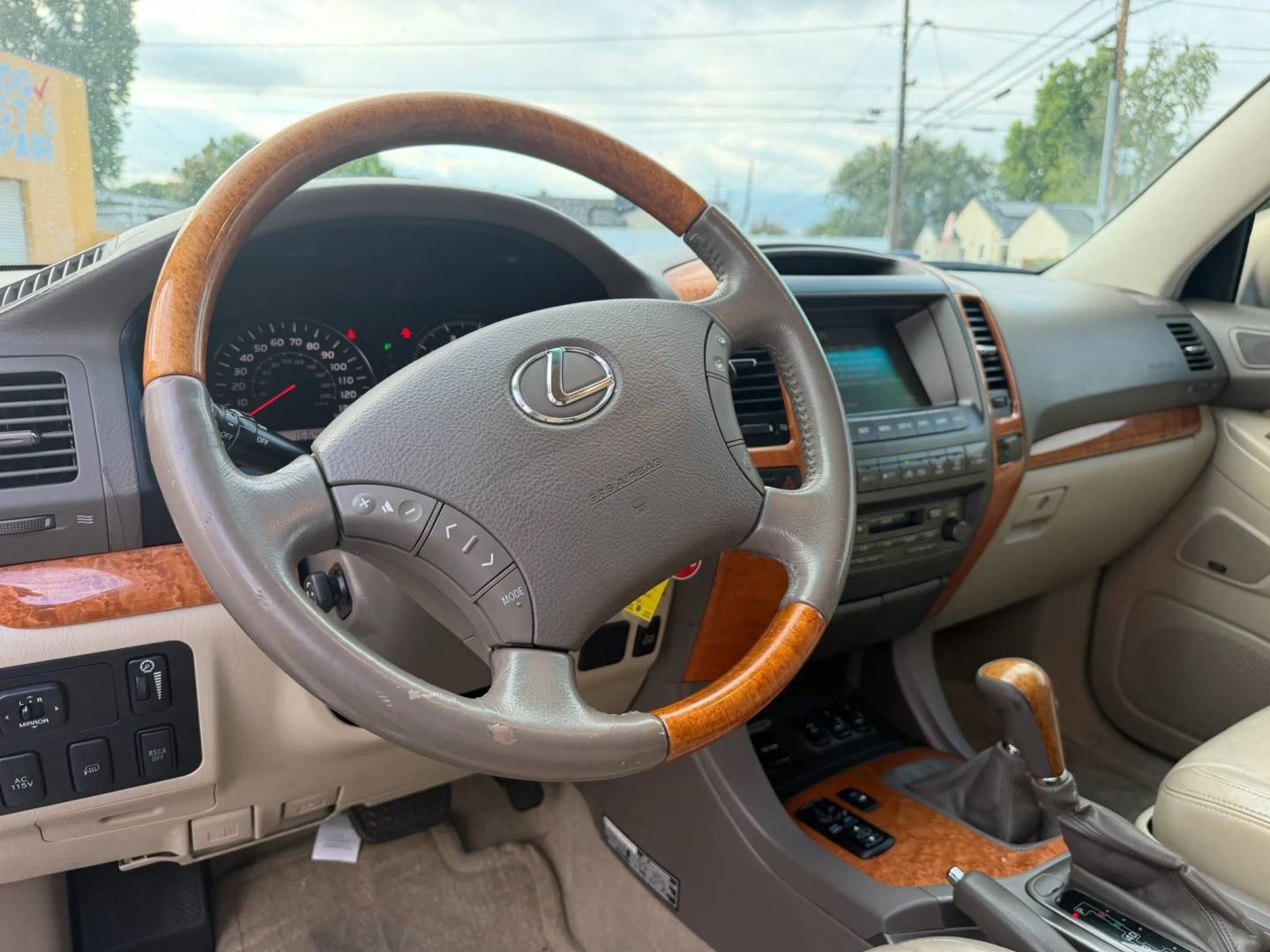 Used 2005 Lexus GX 470 AWD/4WD image 11