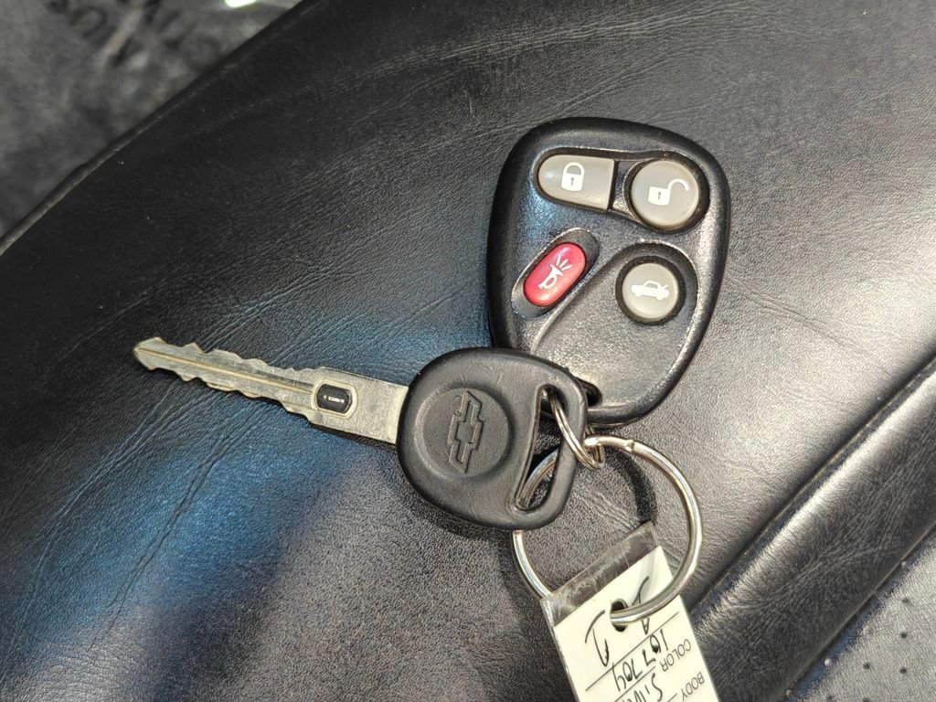 Used 2004 Chevrolet Corvette Convertible w/ Preferred Equipment Group image 12