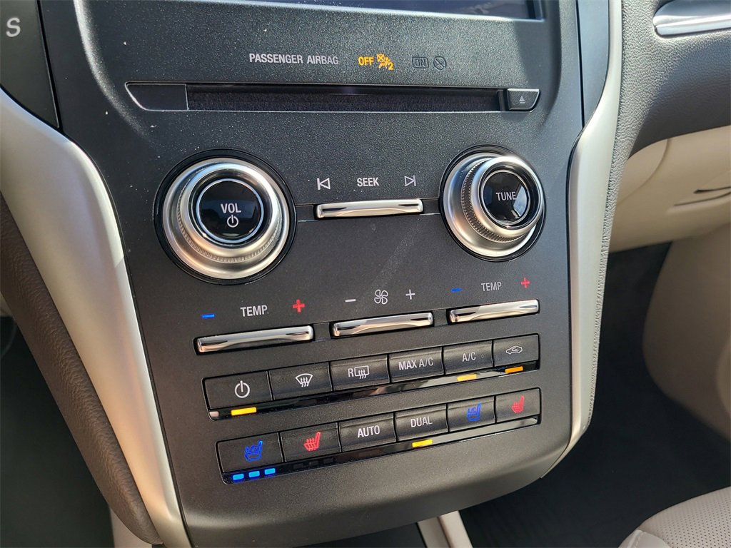 Used 2018 Lincoln MKC Reserve w/ Lincoln MKC Climate Package image 25