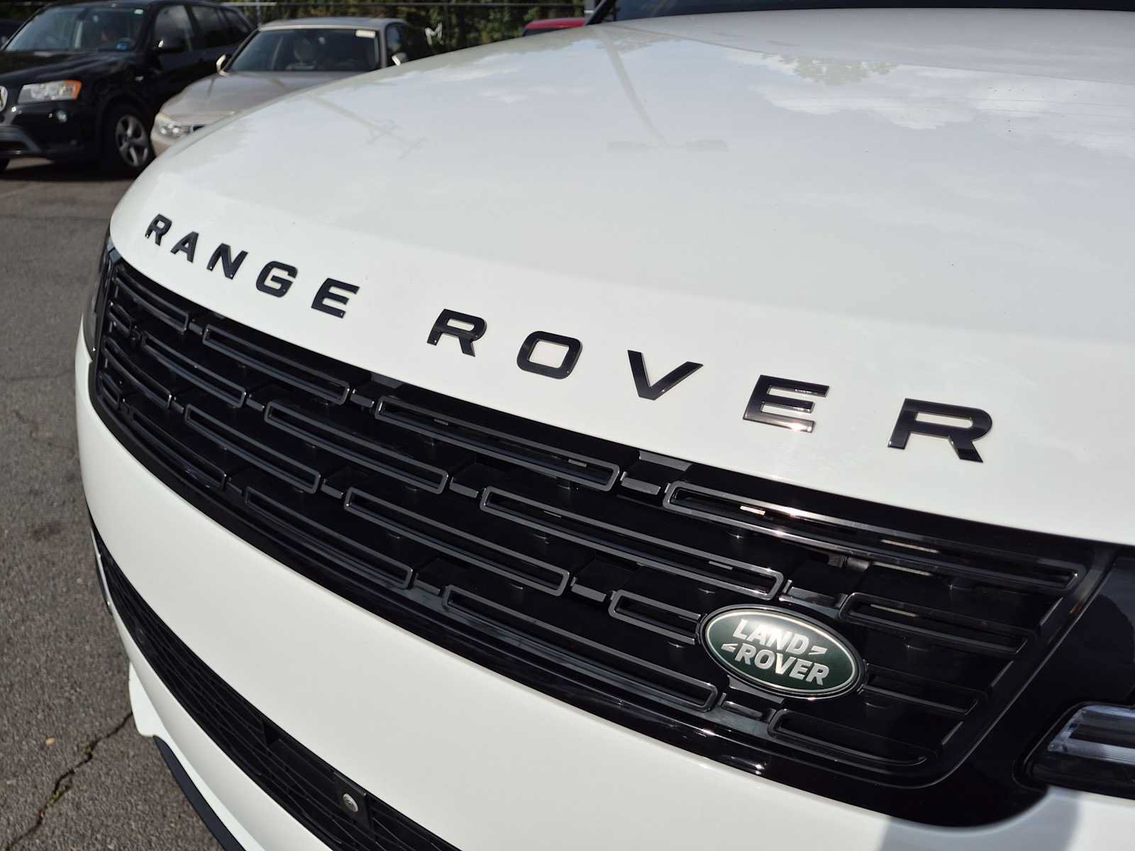 Used 2024 Land Rover Range Rover Sport Dynamic SE AWD/4WD image 12