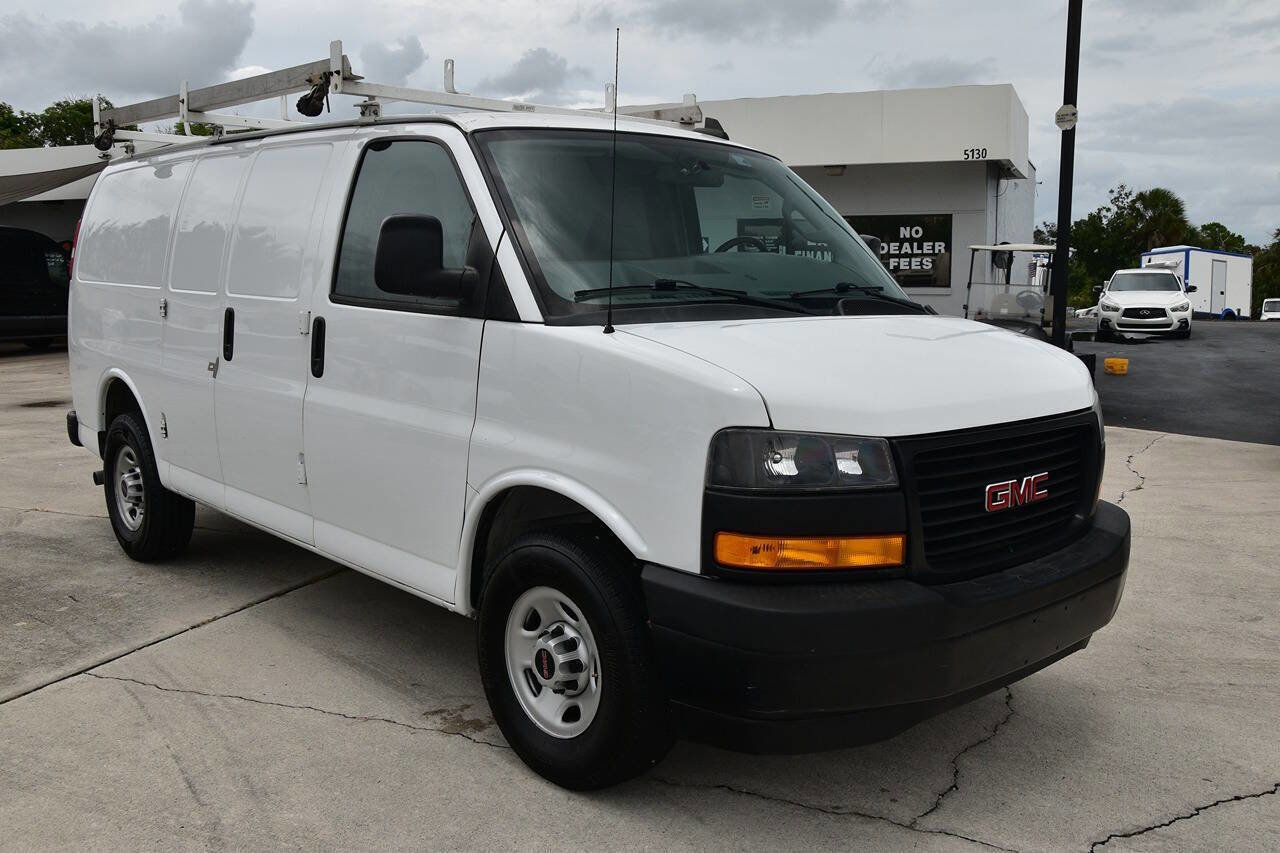 Used 2020 GMC Savana 2500 w/ Enhanced Convenience Package RWD image 1