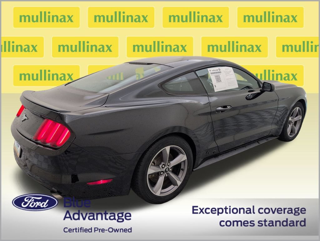 Used 2017 Ford Mustang Coupe RWD image 3