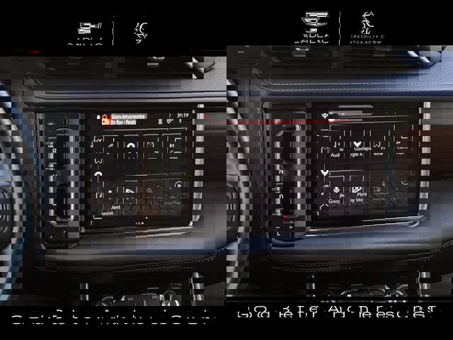 Used 2024 GMC Yukon XL Denali Ultimate image 15