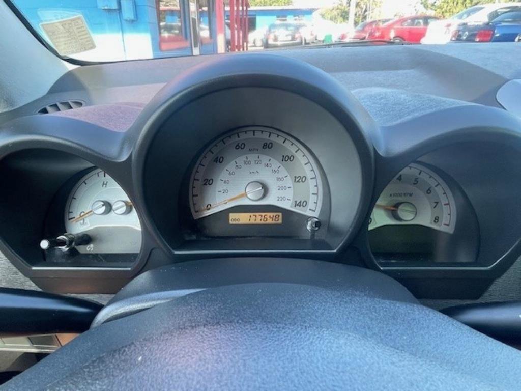 Used 2005 Scion tC FWD image 9