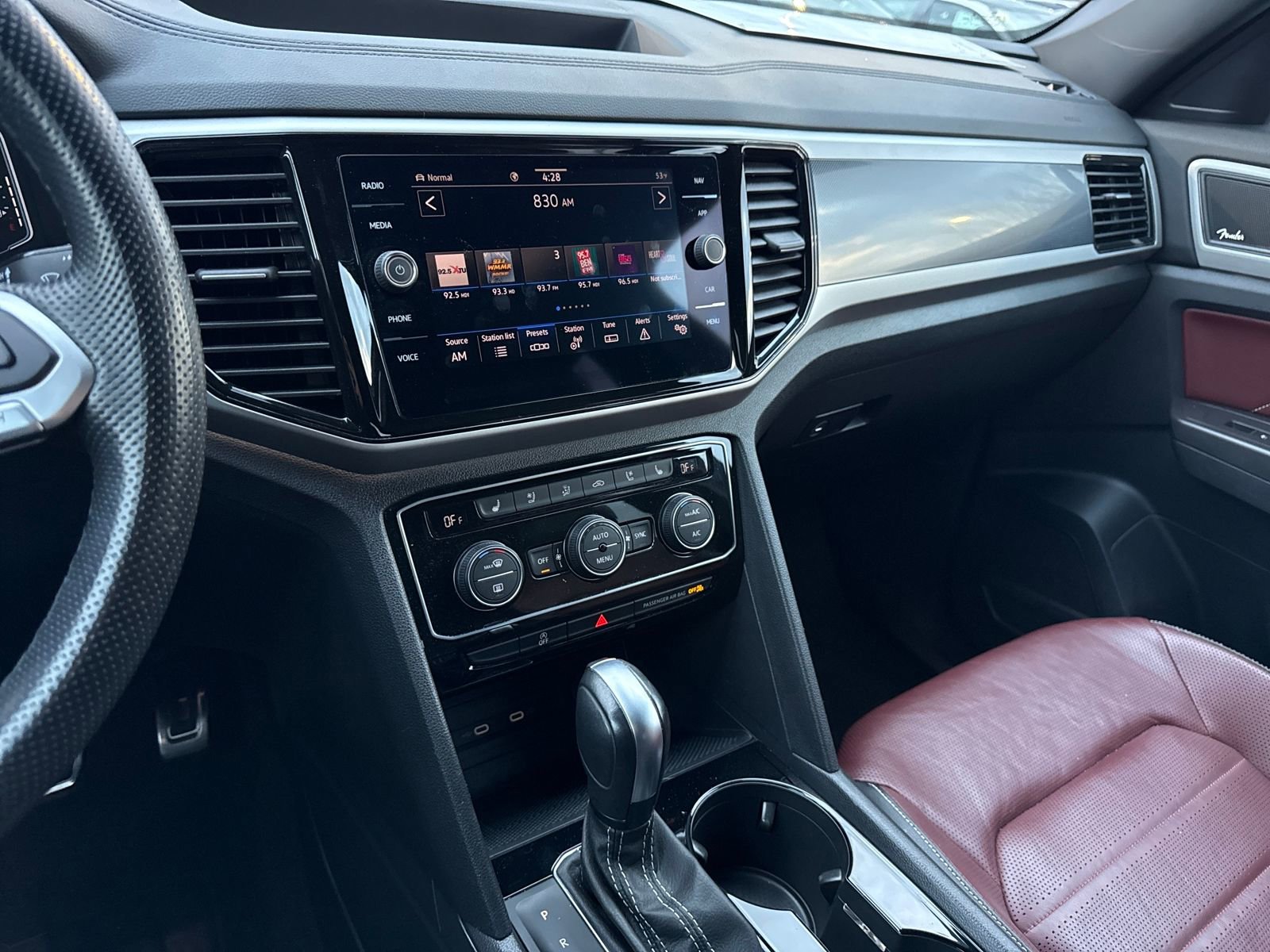 Certified 2023 Volkswagen Atlas Cross Sport SEL Premium R-Line image 18