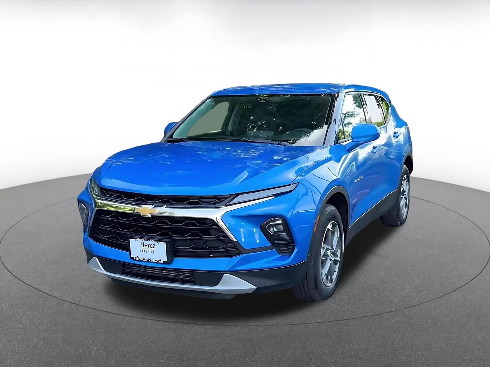 Used 2025 Chevrolet Blazer LT FWD image 5