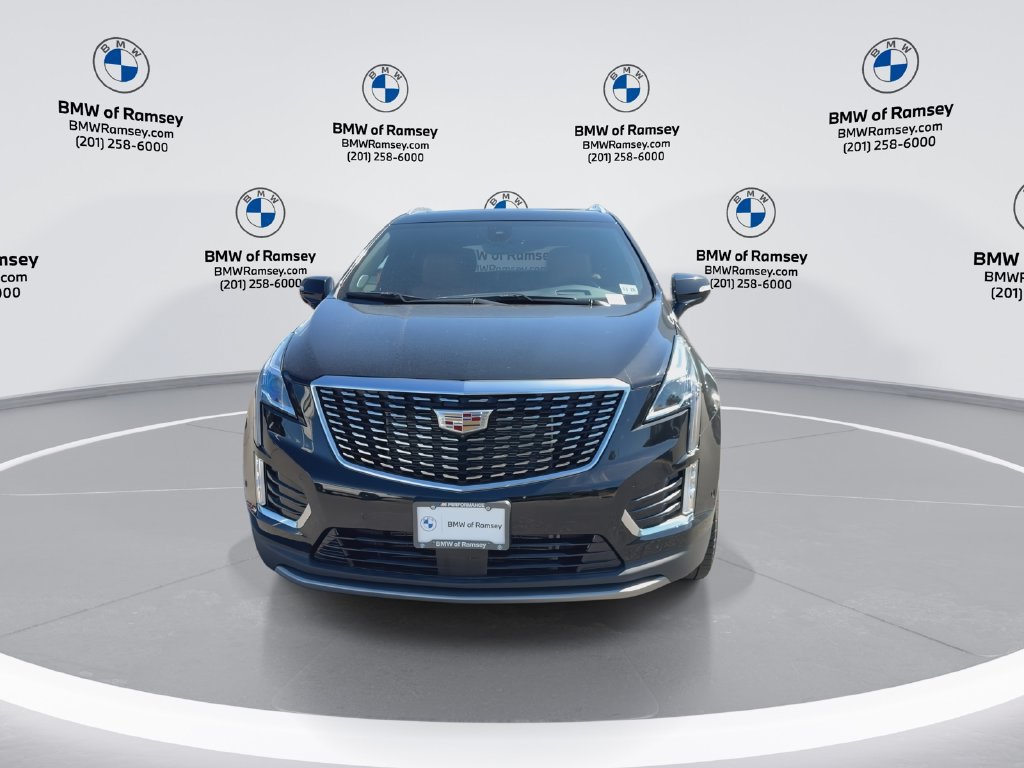 Used 2024 Cadillac XT5 Premium Luxury w/ Technology Package AWD/4WD image 3