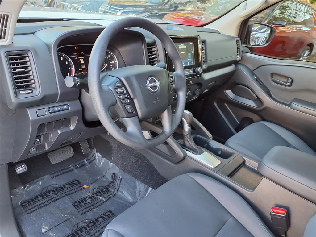 Used 2024 Nissan Frontier S w/ Tow Package image 17