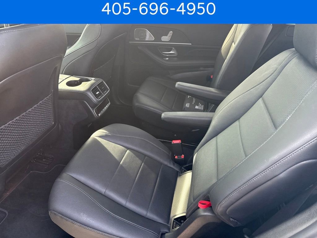 Used 2021 Mercedes-Benz GLS 450 4MATIC image 31