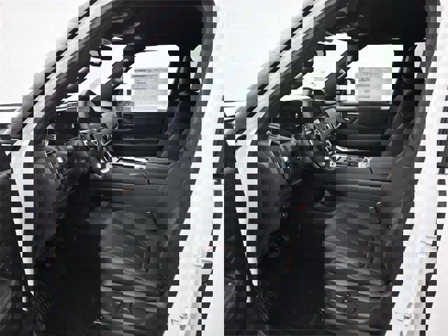 New 2026 Nissan Armada SL image 9