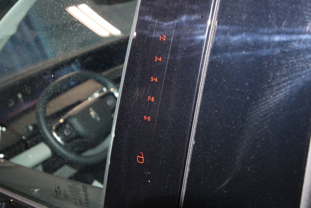 Used 2026 Lincoln Nautilus Reserve AWD/4WD image 48
