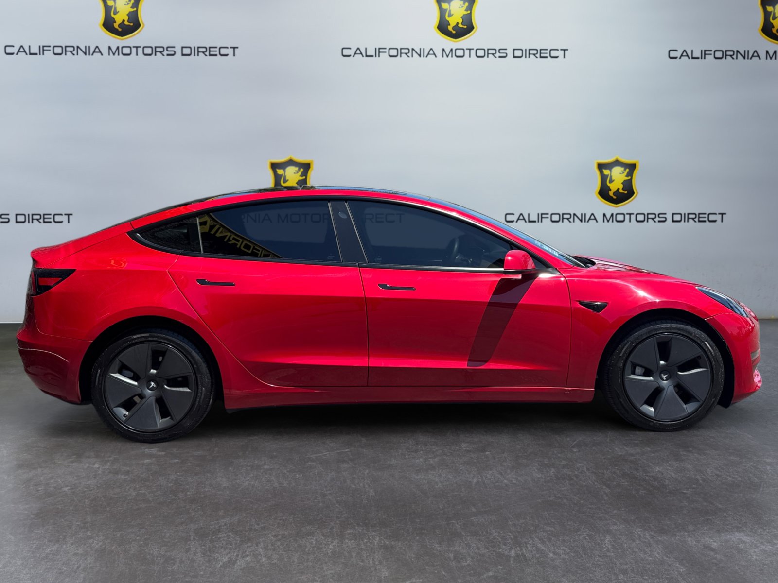 Used 2023 Tesla Model 3 Standard Range RWD image 6