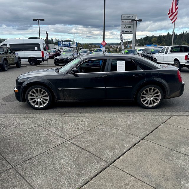 Used 2007 Chrysler 300 C w/ SRT Design Group RWD image 5