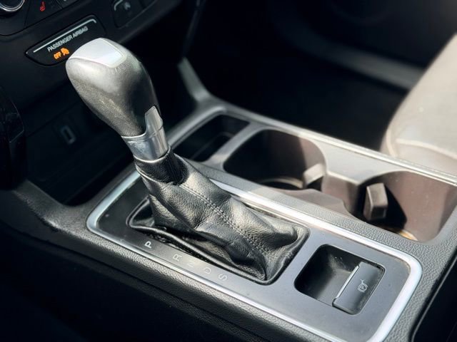 Used 2017 Ford Escape Titanium image 16