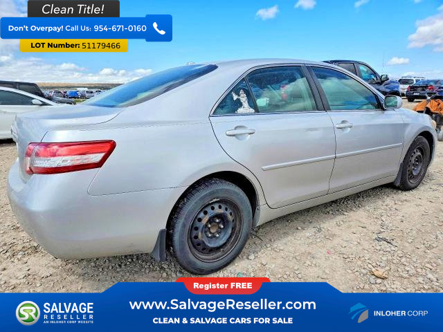 Used 2011 Toyota Camry LE FWD image 4